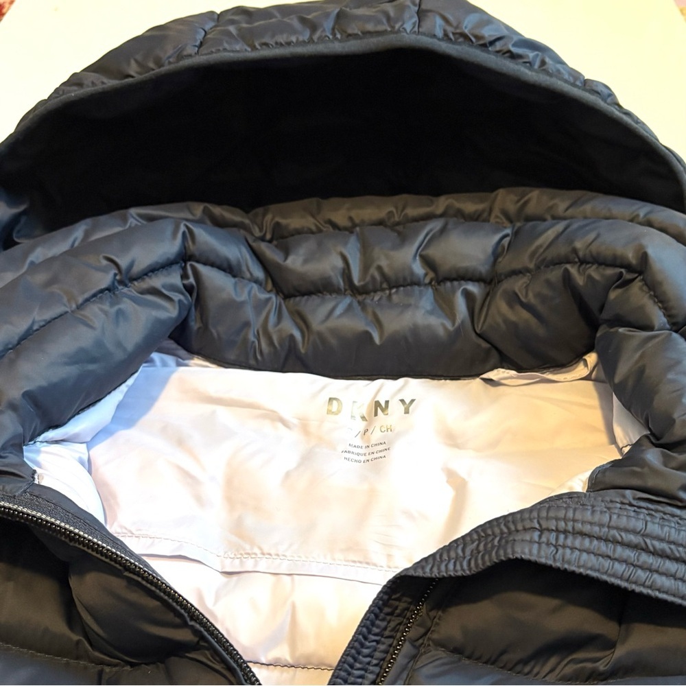DKNY Women's Dark blue Puffer Coat, size S, great condition. - Picture 8 of 12